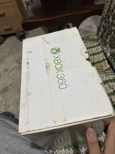 Xbox 360 super slim