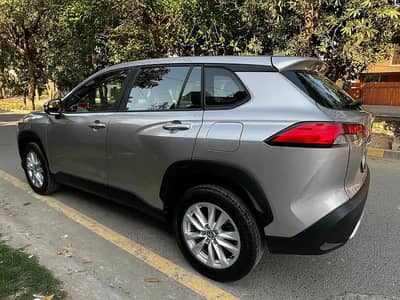 Toyota Corolla Cross 1.8 2025 | Non Hybrid |