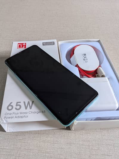 Dual Sim - 12/256 - 10/10 Condition - 01 Green Line