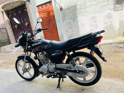 Suzuki 110 2023 10/10 new