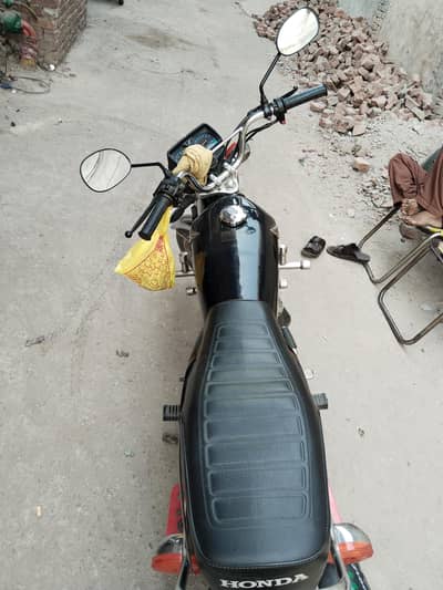 Ahmad hassan 03277000271