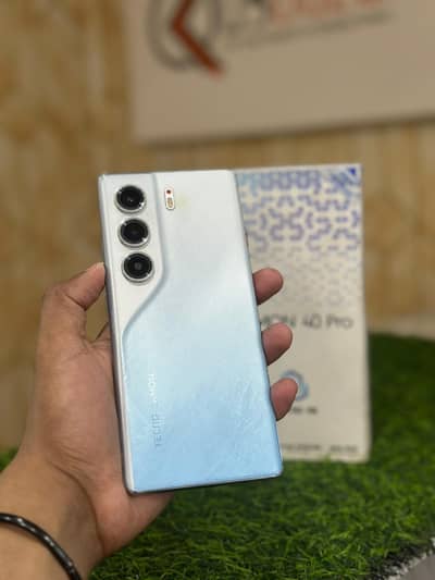 Tecno Camon 40 Pro 8GB Ram 256GB Storage With Box & Original Charger