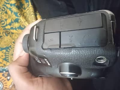 Canon 5d Mark 4 for Sale Good Condition Good Working