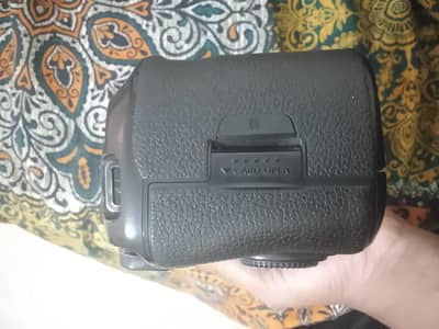 Canon 5d Mark 4 for Sale Good Condition Good Working