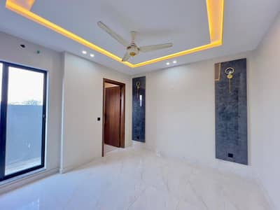 12 Marla Brand New House For Sale In Lake City Sector M3a