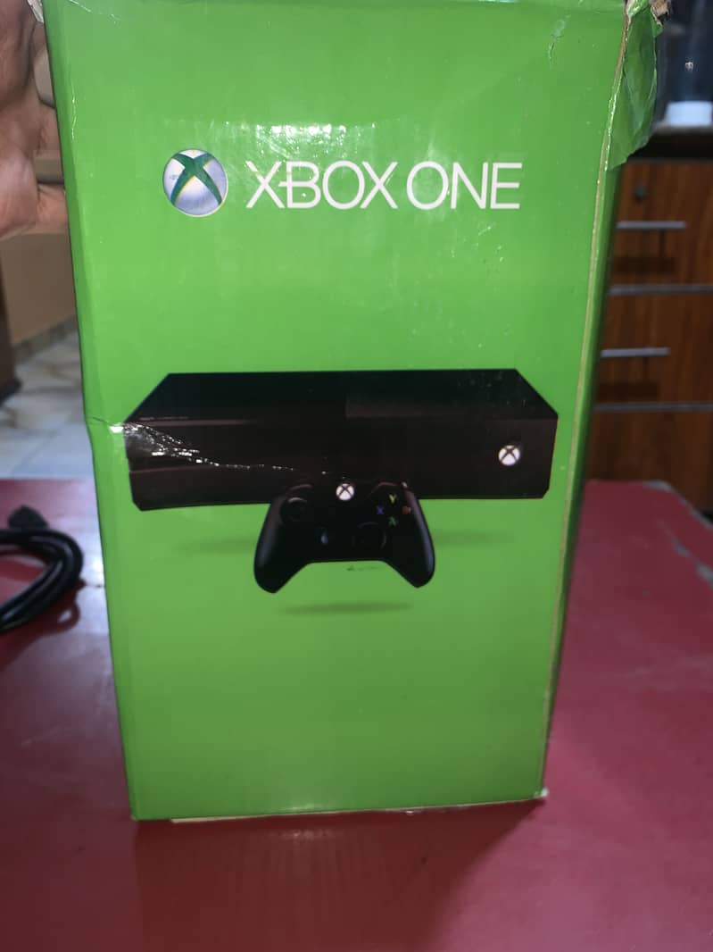 Xbox 1 console 0