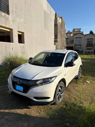 Honda Vezel Hybrid RS Honda Sensing 2017
