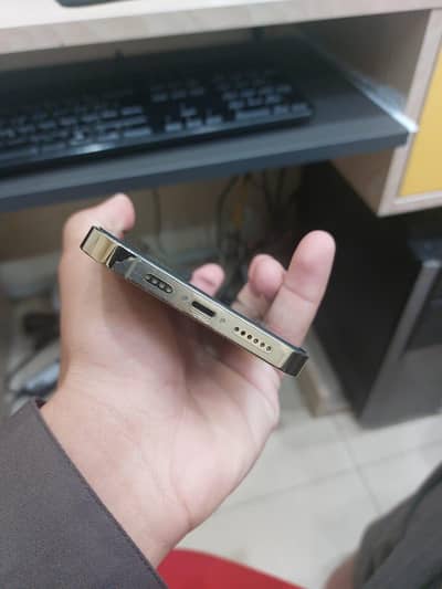 iPhone 13 pro max 256 JV