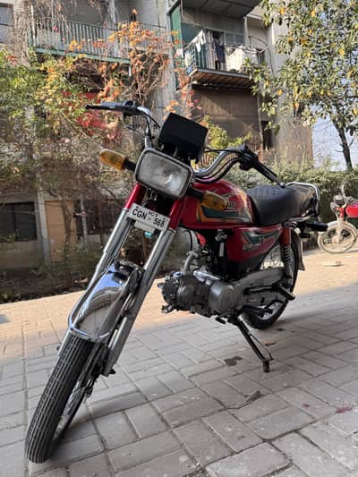 United 70 bike 2023 model