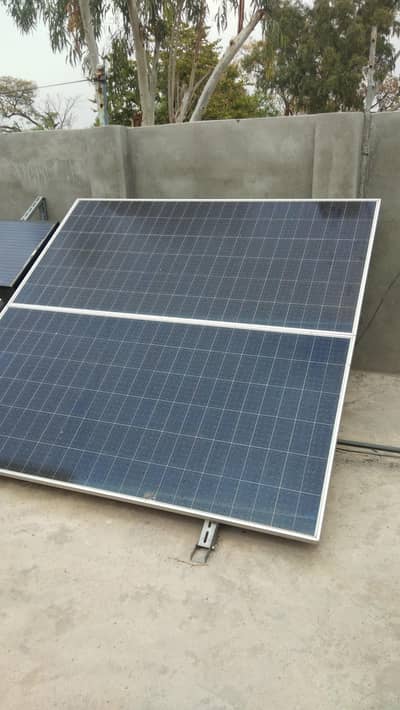 400 Watt Two Solar Panels