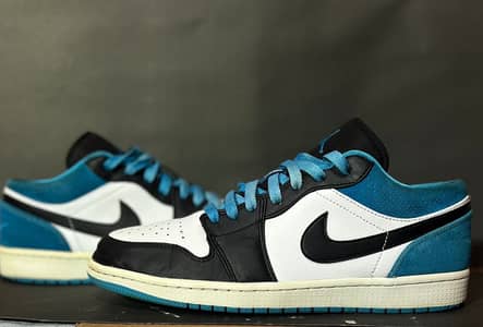 Nike air jordan whatsapp contact 03348111429