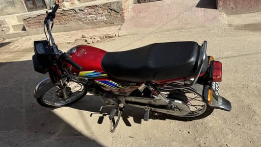 CD 70 2021 20,000km driven