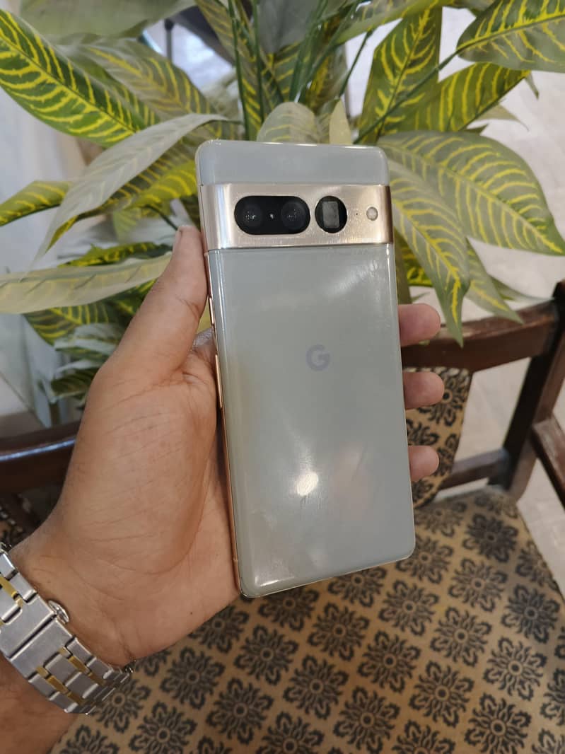Google Pixel 7 pro 0