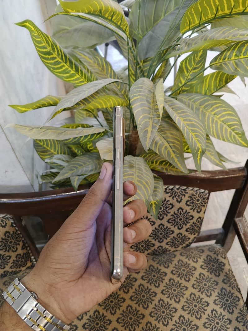 Google Pixel 7 pro 5