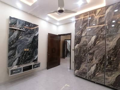 Your Dream Brand New 5 Marla House Is Available In Allama Iqbal Town - Neelam Block