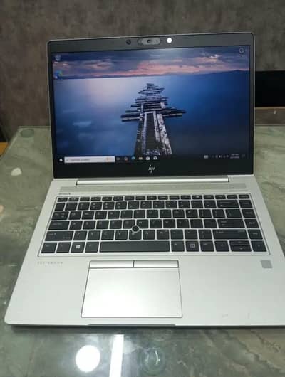 HP ELITE BOOK 840 G5