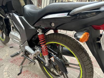 Suzuki gs 125