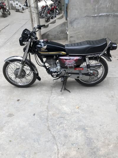 Jenion seat 3000 Jenion tanki tape 9000 Jenion chrom silencer 4300