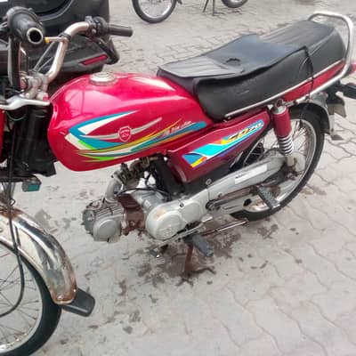 Metro 70cc, model 2021, Punjab number.