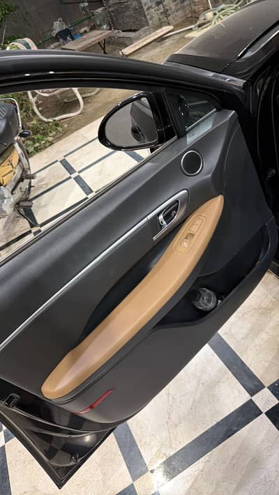 Honda Special Gold edition black color