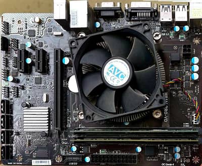 Xeon e3 1271 v3 (better than i7 4th)