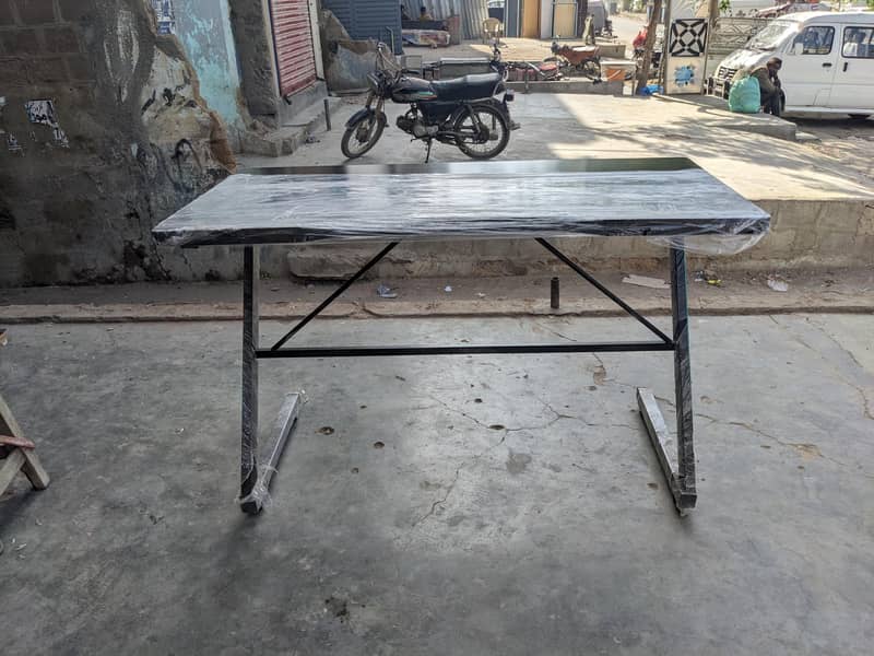 study and gaming table 2