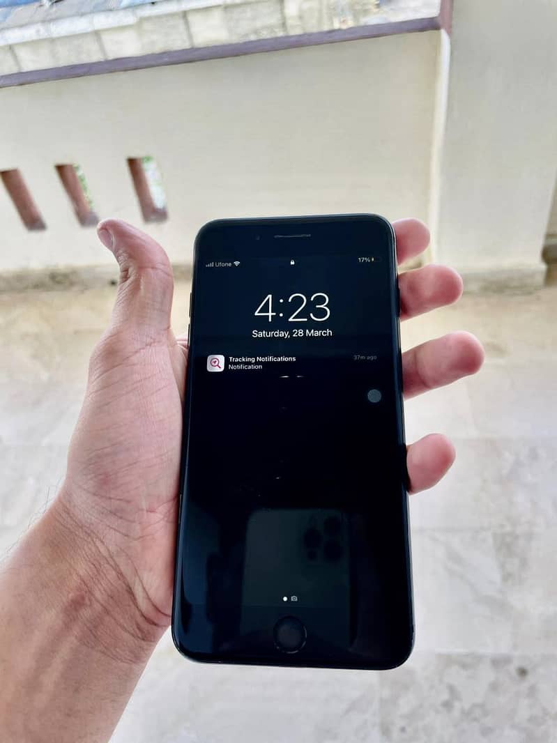 Iphone 7 Plus 128 GB 0