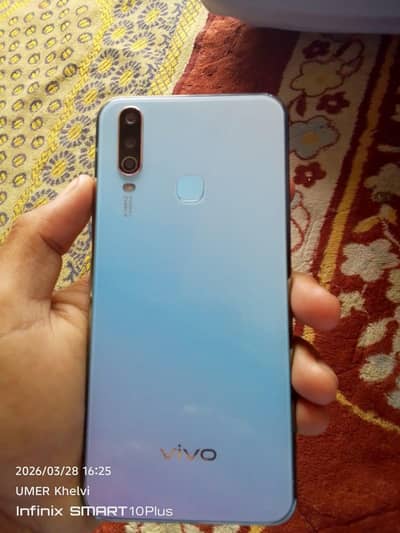 Vivo y17