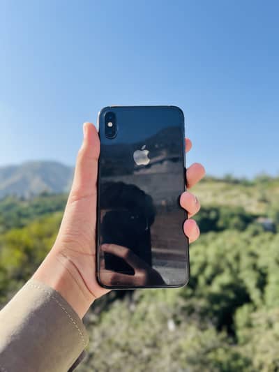 10/10 jv phone battery health 74 all good phone