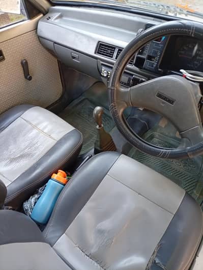 Suzuki MEHRAN 2011. . . . . 03009528868