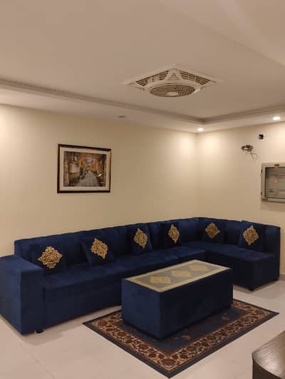 1 Bed Fully Luxurious Furnished Flat With Original Pictures Attached Available For Rent In The Heart Of Bahria Town Lahore