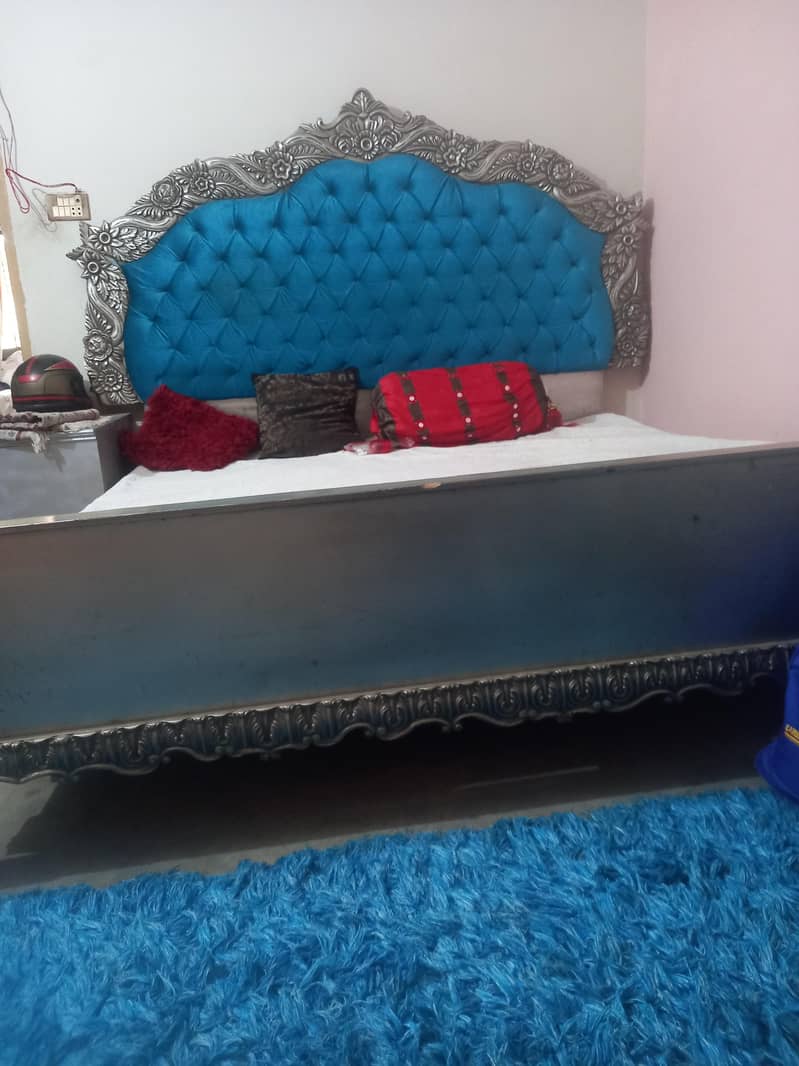 King bed 4