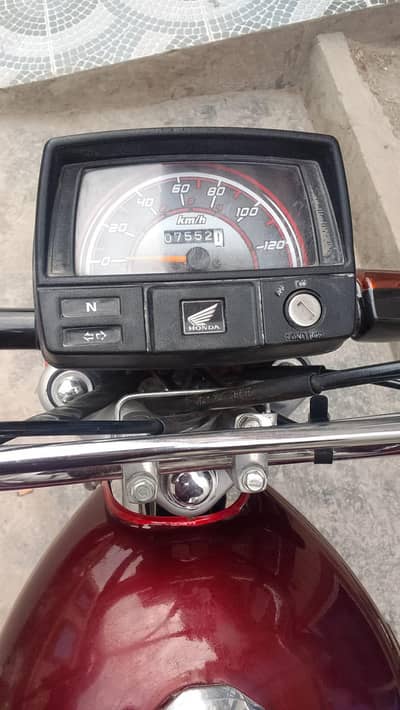 Honda 70cc new lush condition bike
