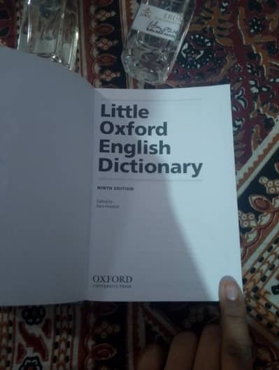 Little Oxford English Dictionary