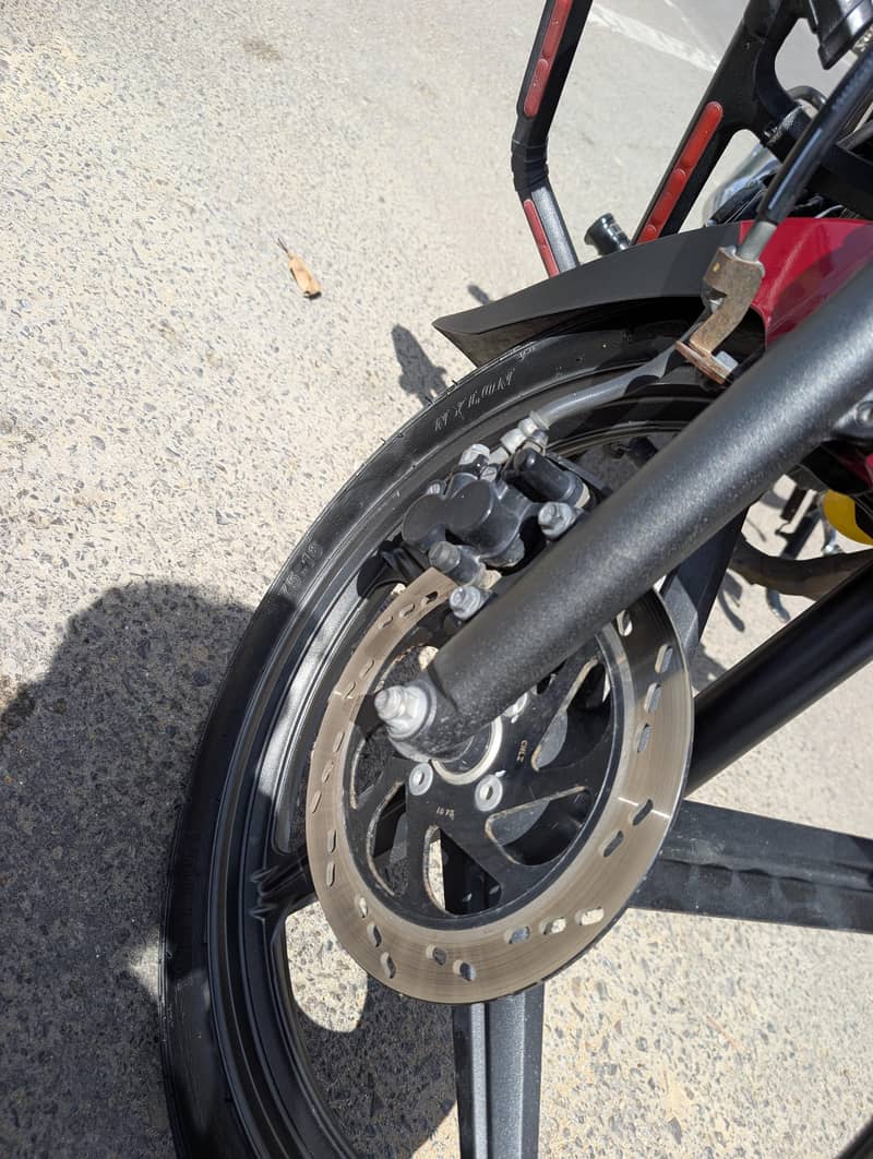 Suzuki GR 150 – 2022 Model | Excellent Condition | Karachi Registered 3