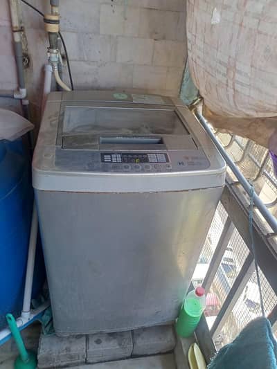 automatic washing machine