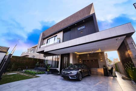 12-Marla 5 Bed With Solar at Top Location Near Park Commercial