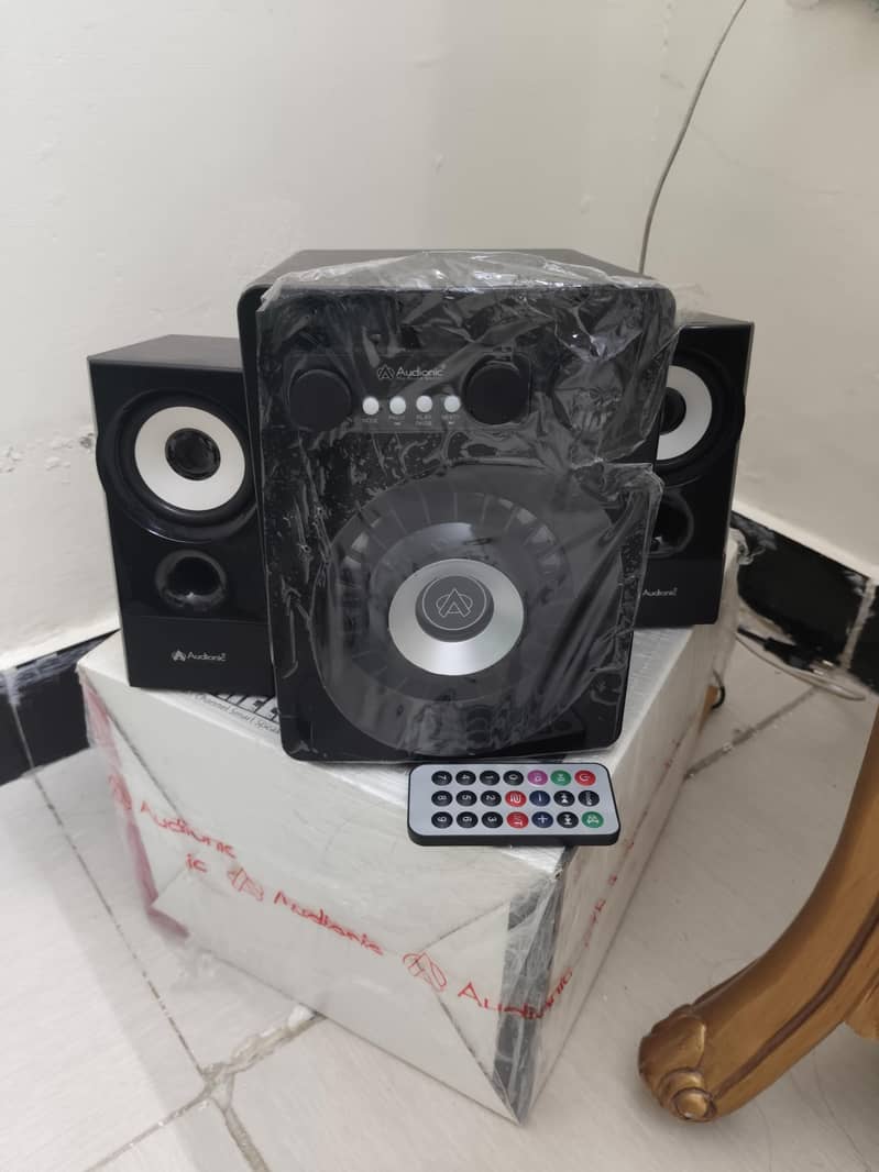 Audionic speakers 1