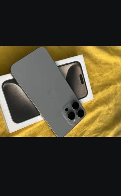 iPhone 15pro max factory unlock HK model batry 88 box cable 1sim tim h