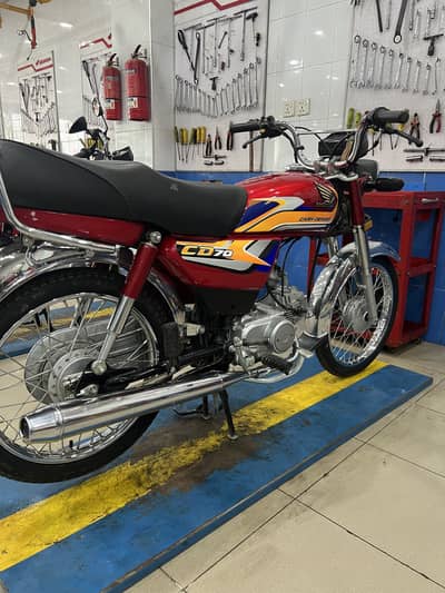 Honda CD 70 2025 Model – Brand New Condition