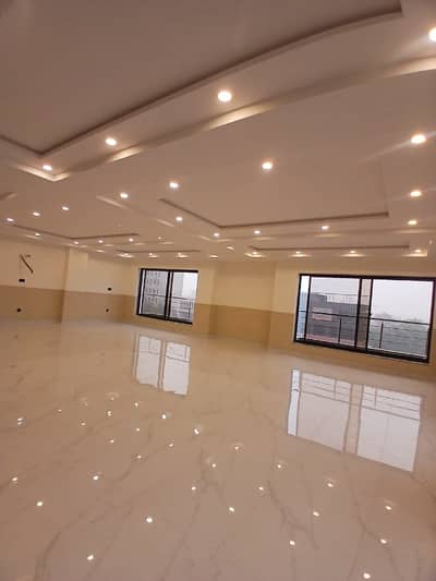 8 Marla Commercial Hall 1st floor Available For Rent Original Picture Original Price