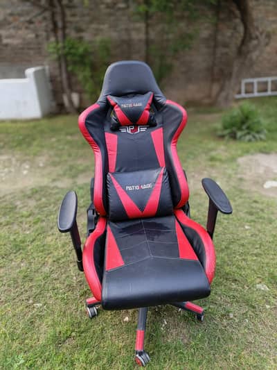Gaming chair