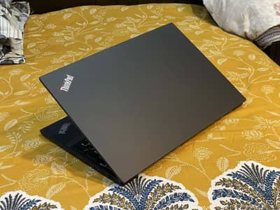 Lenovo C-i7 8th Gen ThinkPad E590 GooD Woring Laptop. .