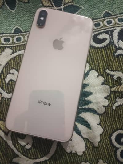 iPhone XS Max 64GB Clean Condition, non pta