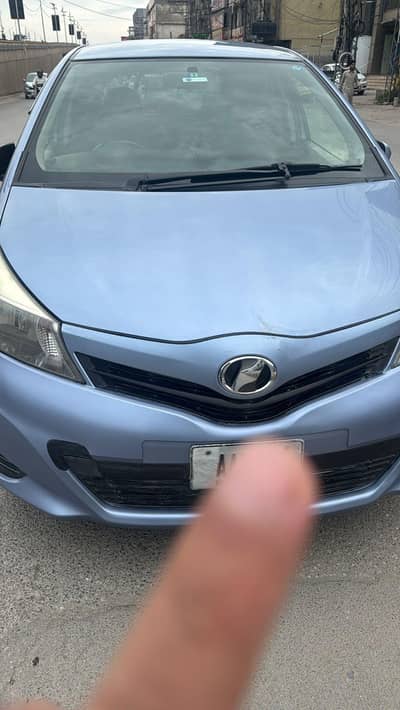 Toyota vitz 2013