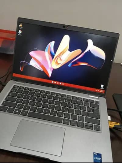 Dell latitude 5430  i5 - 12th gen  16gb ram and 512 ssd