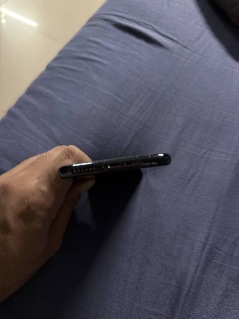 IPHONE 11 PRO PTA APPROVED 64 GB 2