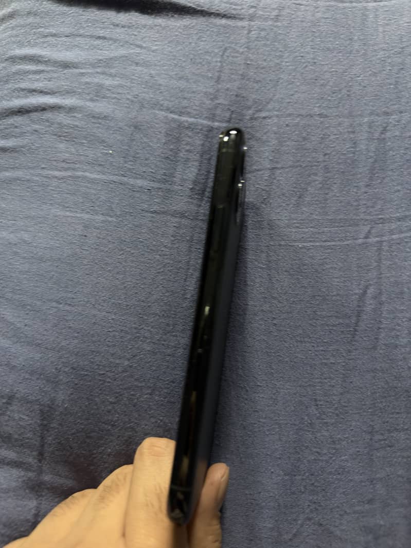 IPHONE 11 PRO PTA APPROVED 64 GB 3