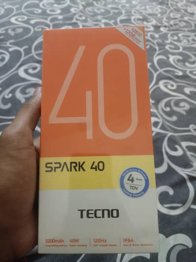spark 40 6gb 128gb