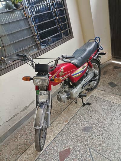 Honda cd 70 2015 model complete documents all over original condition